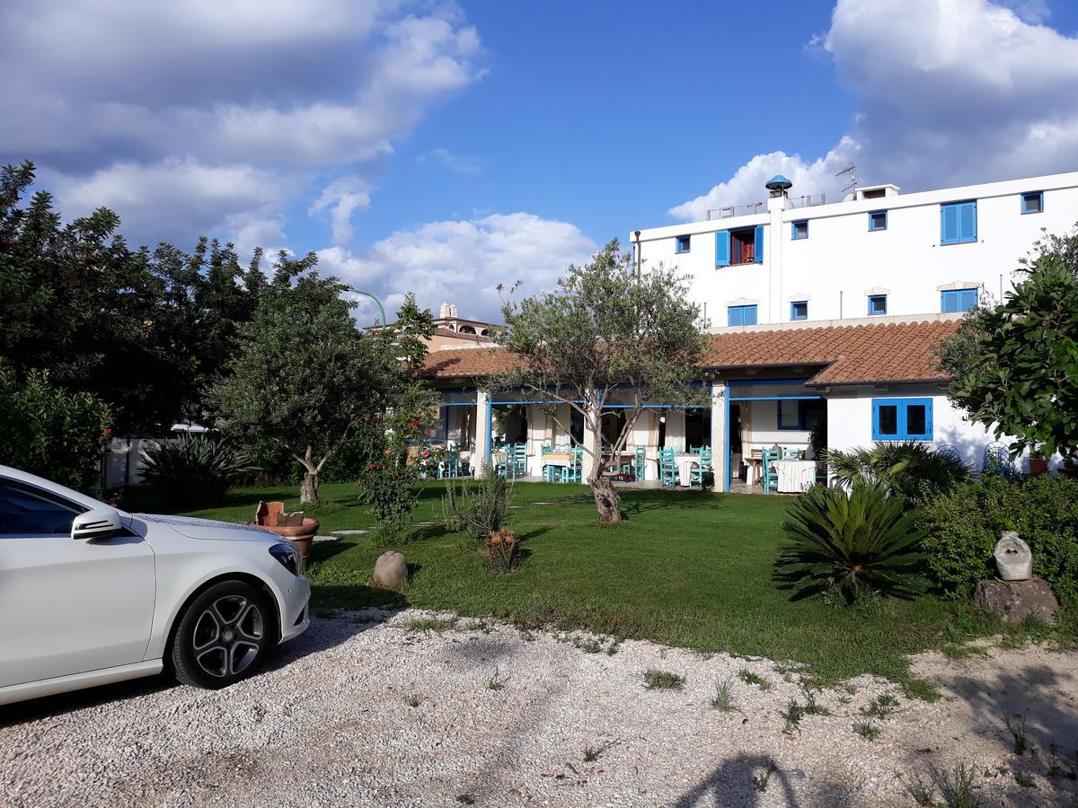 Hotel S'Ortale Con Parcheggio Interno E Ristorante All'Aperto Орозей Екстер'єр фото